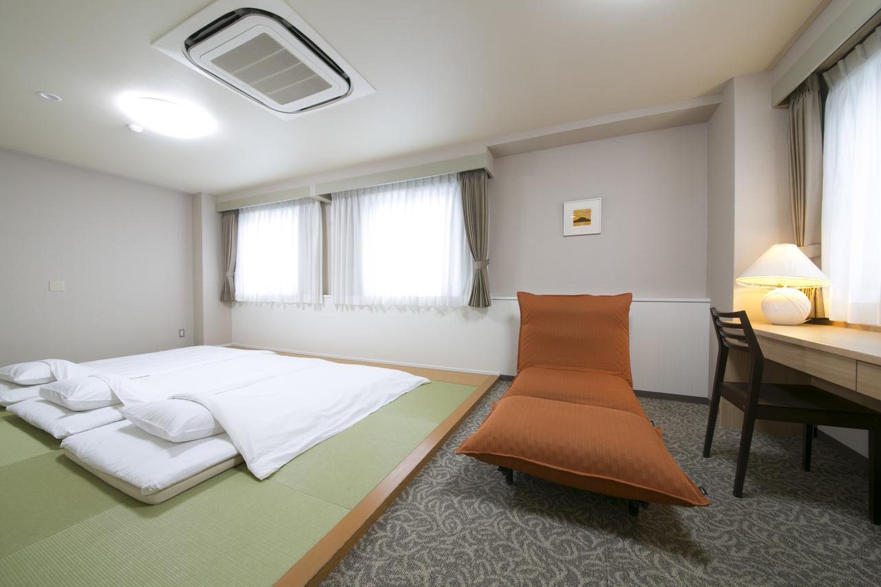 Yokaichi Royal Hotel Екстер'єр фото